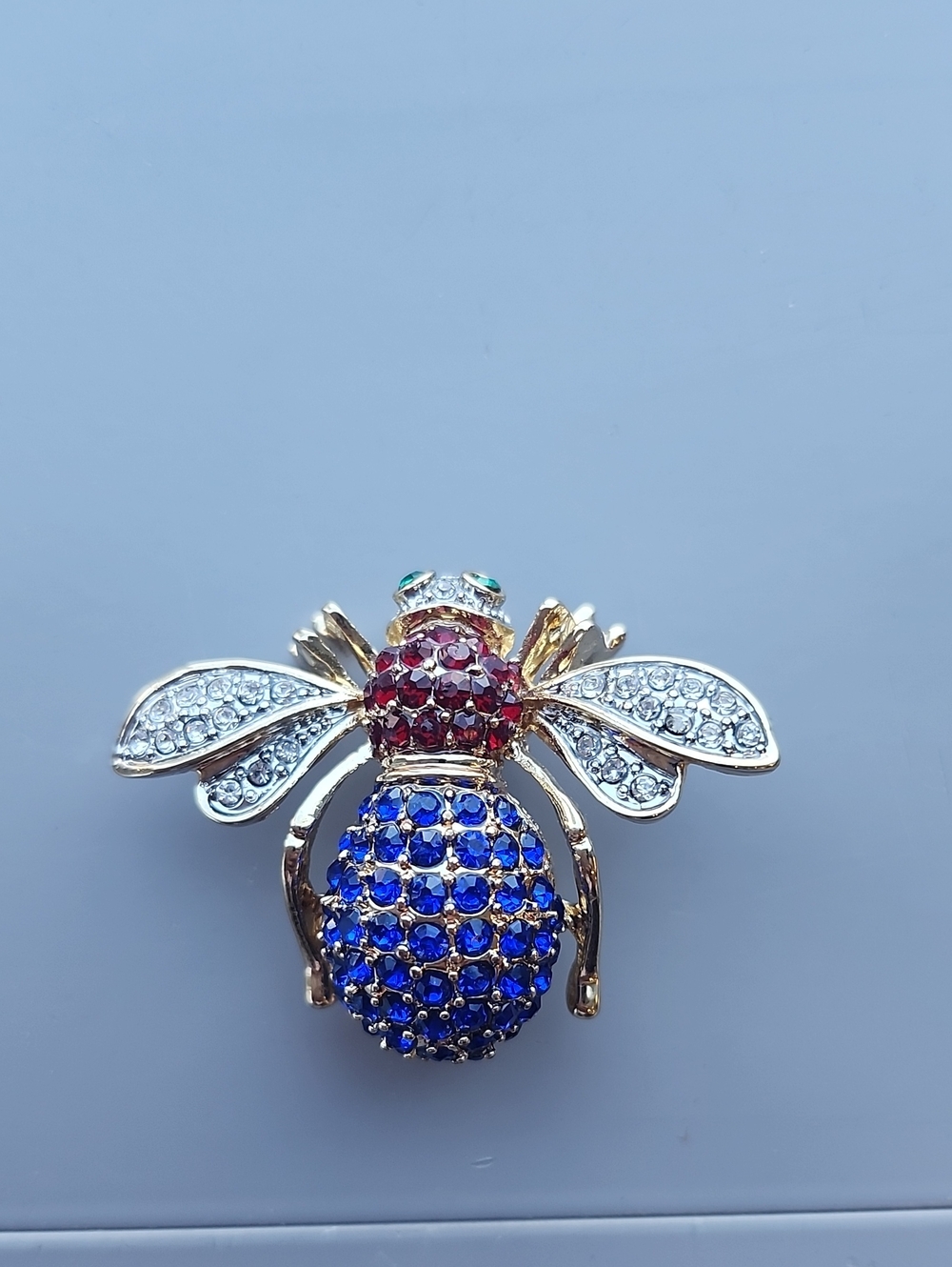 Joan Rivers Gold Bee Brooch with Blue, Red and Green Accents - Picture 8 of 8